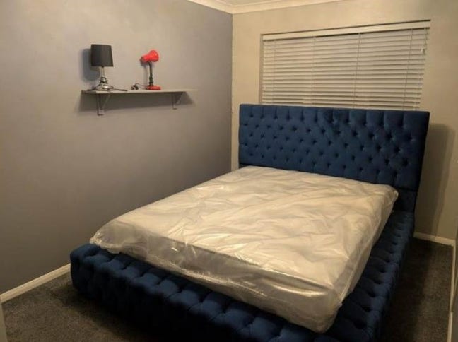 Double Room is available for rent in - RM17 6TX Main Photo