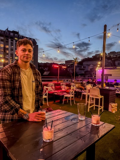 28 M Professional Looking for long-term Flatshare Main Photo