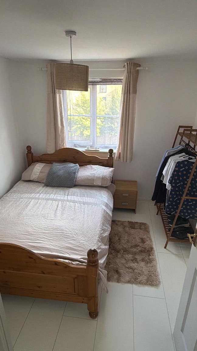 Double room in friendly East London house share  Main Photo