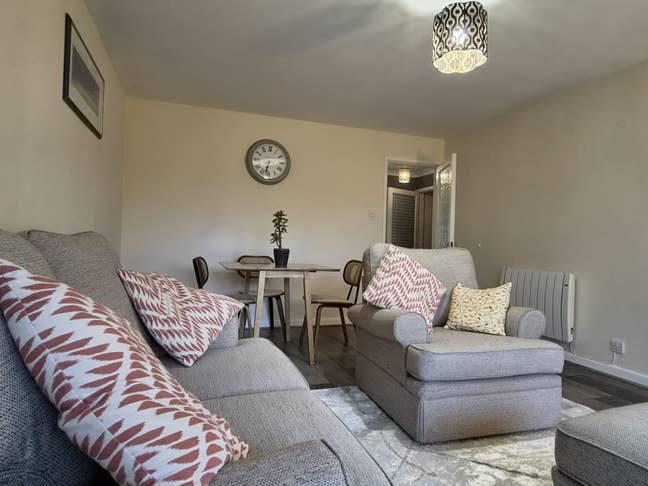 Fully furnished Single room - Close to UWE Main Photo