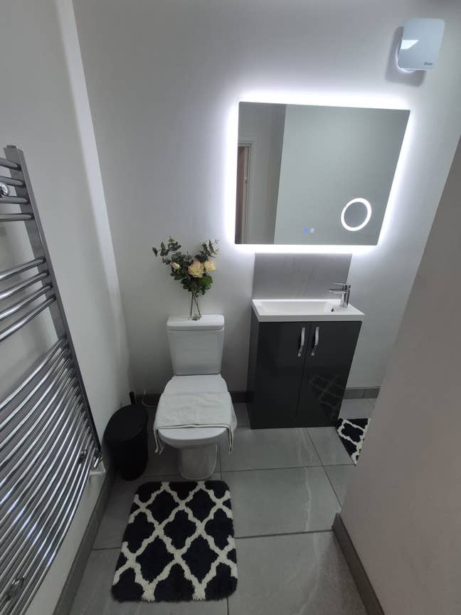 Studio and En-Suite Double Room- Available  Main Photo