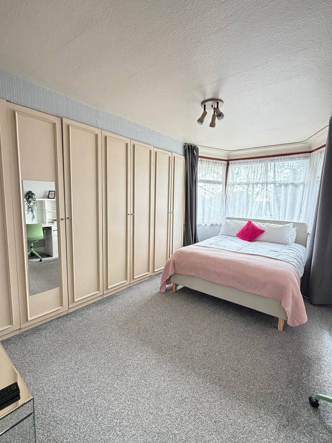 Double Room Available in Wembley Park Main Photo
