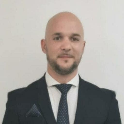 39 year old Male seeks a single or double room Main Photo