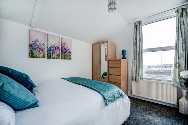 Cosy Double in Prof Houseshare - All Bills Main Photo