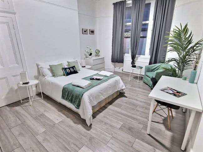 Spacious Double Rooms - Edgware Road  Main Photo