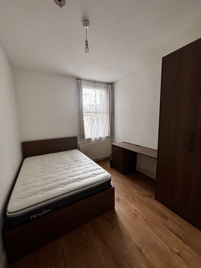 ✅Double Room -Slough SL1  Main Photo