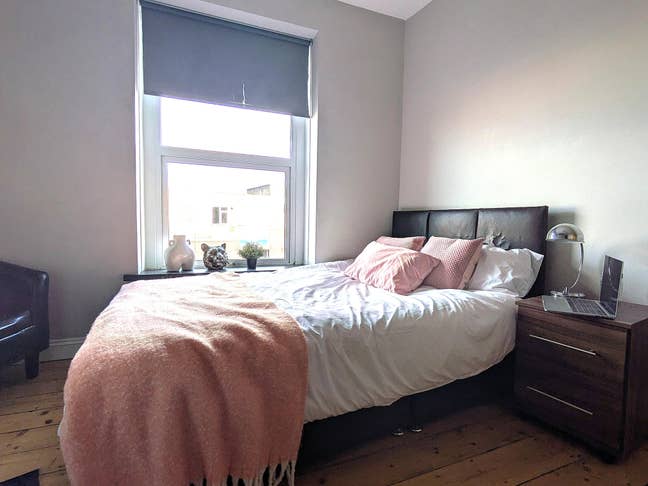 Budget-Friendly Double in Quiet Whitehall Main Photo