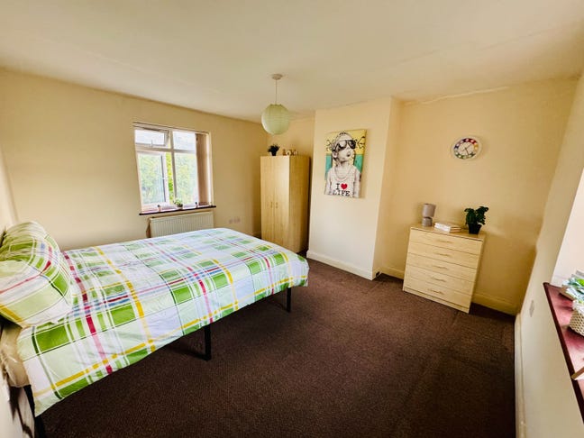 🏠Double Room (Single Use) in West Acton – Zone 3 Main Photo