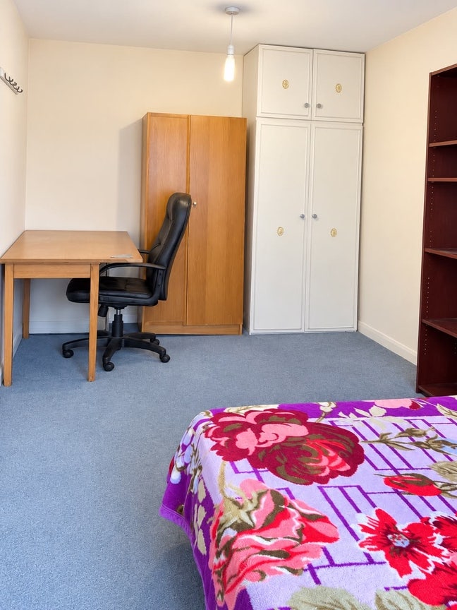 3 x rooms for rent Finsbury Pk Rd Main Photo