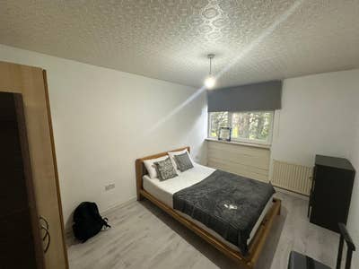 ✨ Cozy Double Room in Amazing Location 🏡 Main Photo