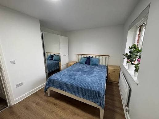 Hyde Park- Double Bedroom- Available Now- LS6 Main Photo