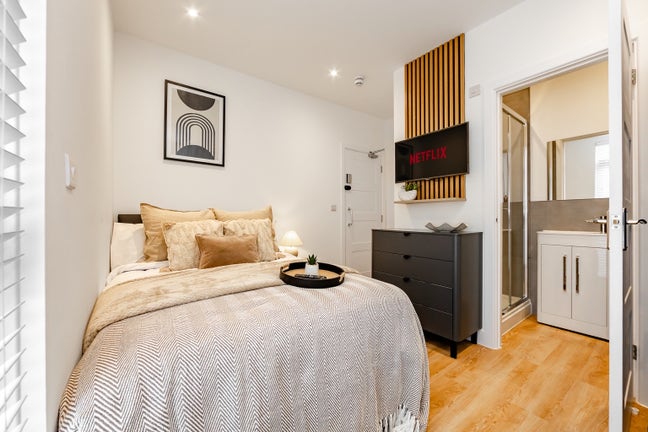 Stylish En-Suite Rooms - All Bills Included Main Photo