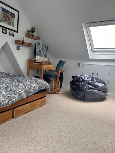 Cosy attic room Main Photo