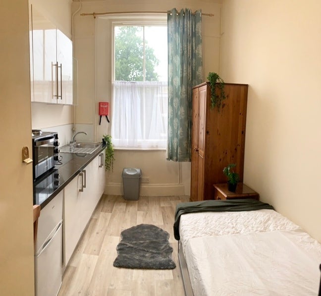 Zone 1 Studio Style Rooms Main Photo
