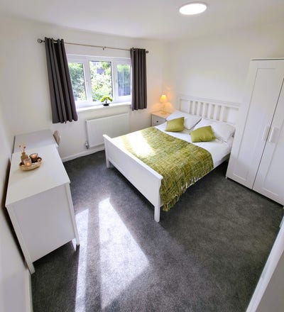 Double Room with priv Ensuite - Bills included Main Photo