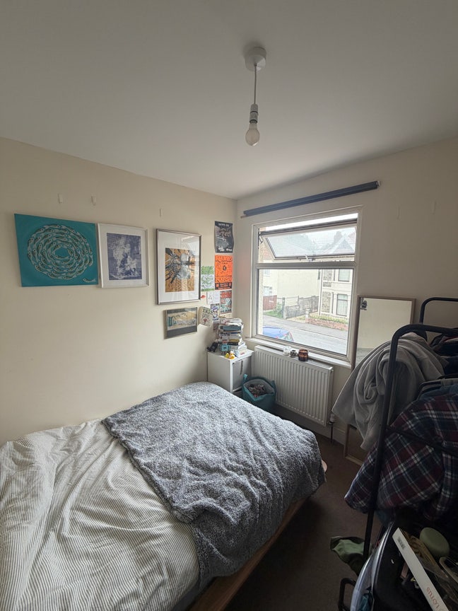 Single room available in eastville Main Photo