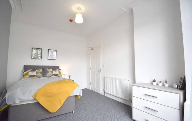 Double Room, All Bills Included, Featherstone Main Photo