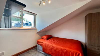 Need a Room Today? We Can Help! Main Photo