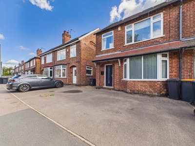 41 Lower Road - 5 Rooms to let in Beeston Main Photo
