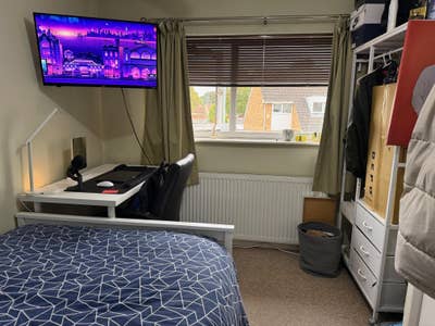 Cosy Double Room &pound;525 – 10 Mins Walk to Hospital Main Photo