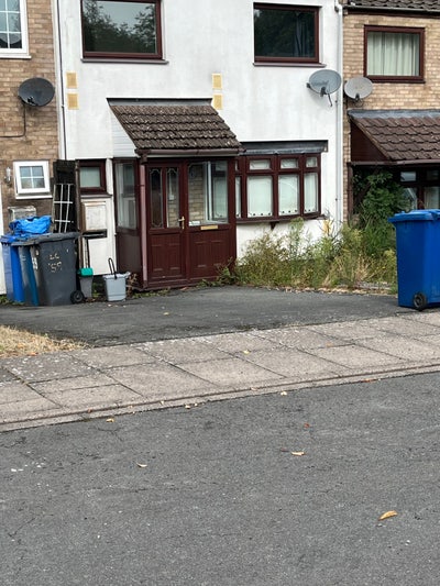 3 Bed Mid Terrace in Kettlebrook &pound;1195pcm Main Photo