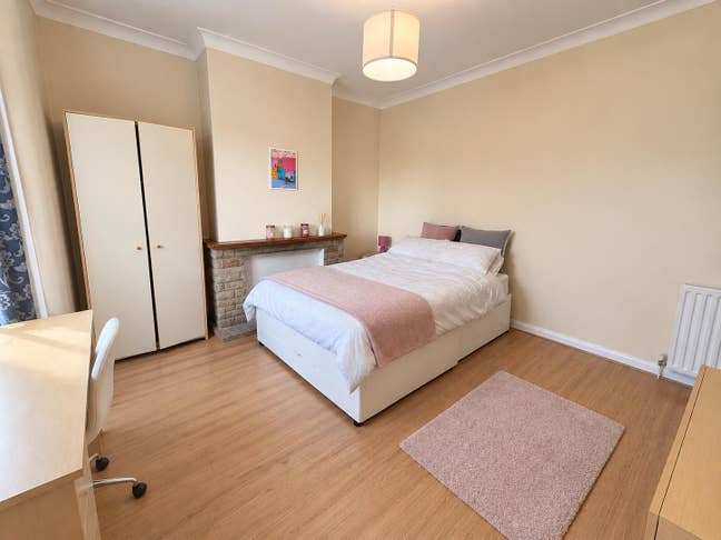 3 Bedroom House in Tooting Broadway  Main Photo