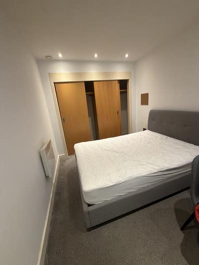 One room available  Main Photo