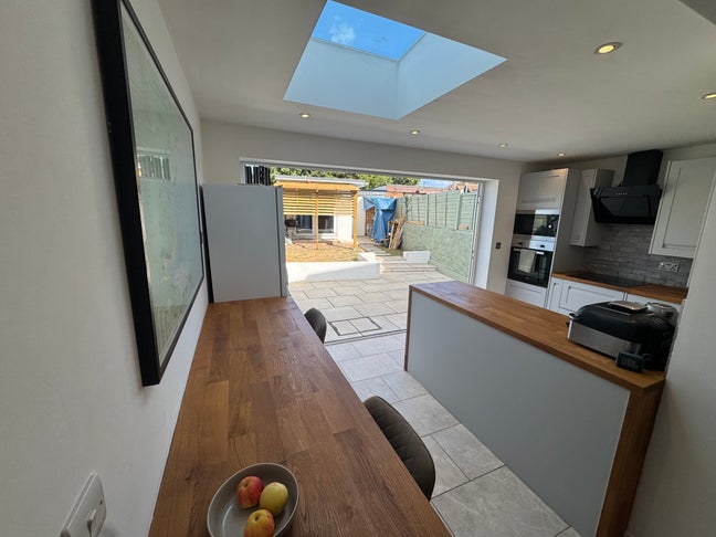 Spacious Home Share – Only 3 People 🏡 Main Photo
