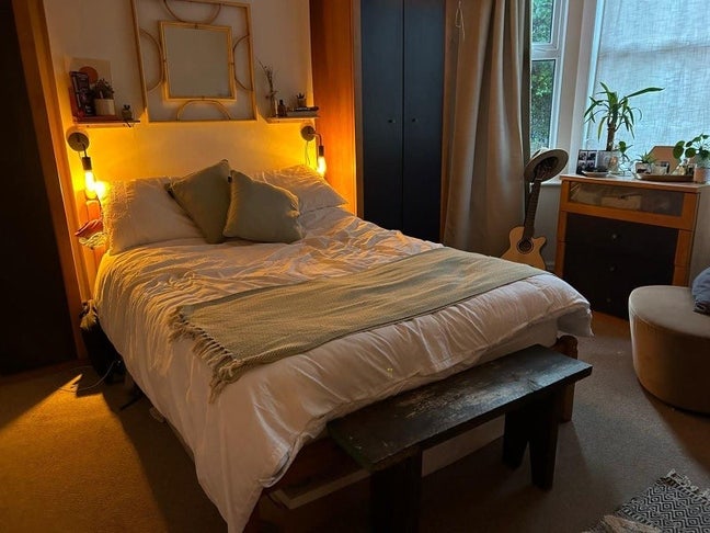 Spacious Double Room in South Ealing Main Photo