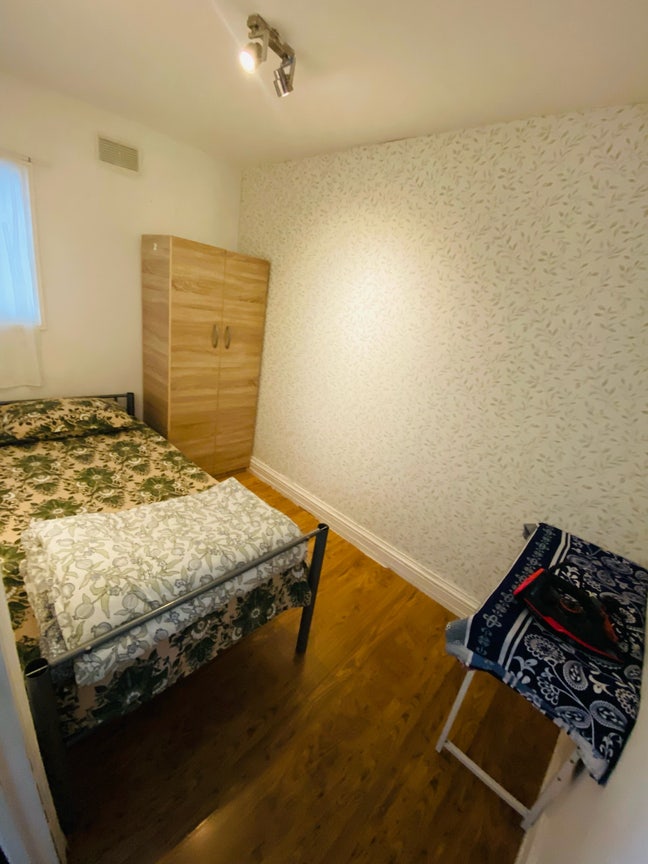 Clean & Quiet Property Next to Station/Facilities Main Photo