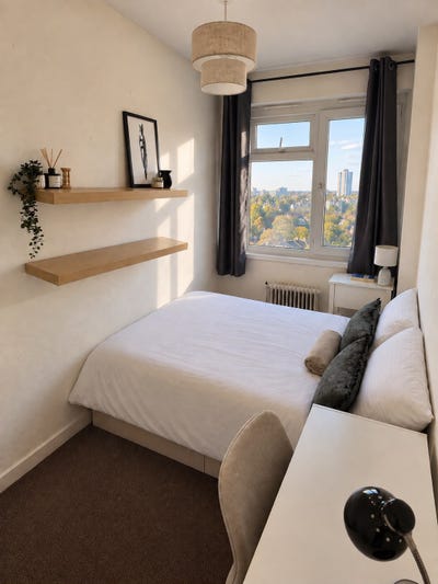 2x Double Rooms!! Ready When You Are!! MoveIn ASAP Main Photo
