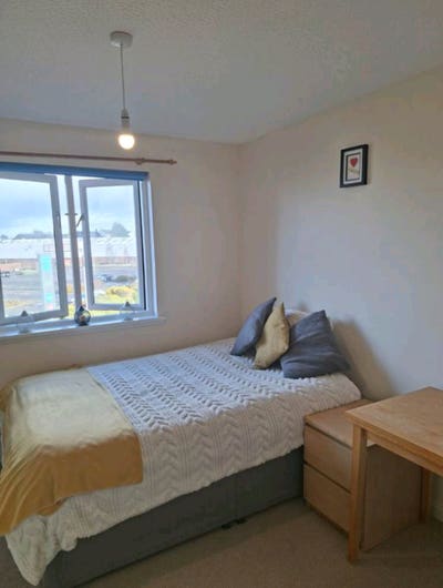 Double room in two bed flat for rent  Main Photo