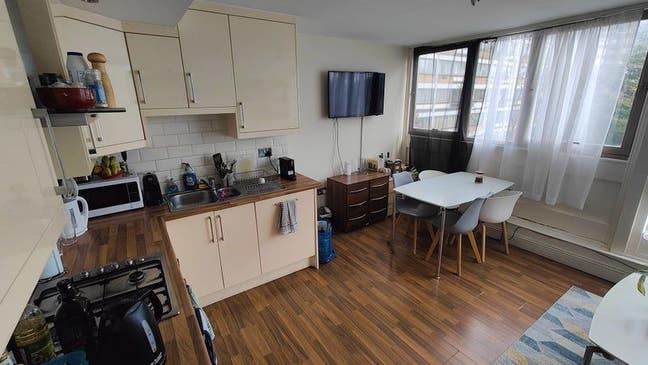 Last Double next to Maida Vale Station W9 Zone2 Main Photo