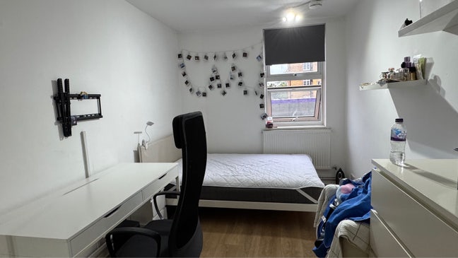 Double room for Singles Old Kent Rd S. Bermondsey  Main Photo