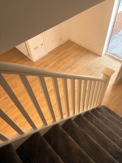2 Bedroom Flat For Rent, Newly Refurbished Main Photo
