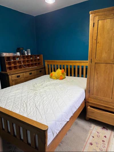 Spacious, Refurbished & Fully Furnished DoubleRoom Main Photo