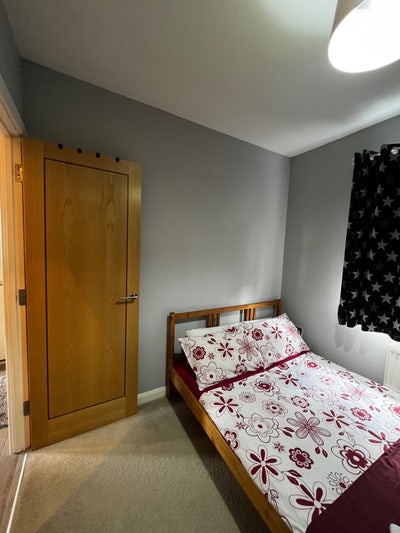 Single and Couples room available  Main Photo