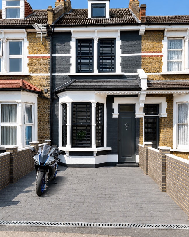 Furnished Double Room – Seven Sisters, Tottenham Main Photo