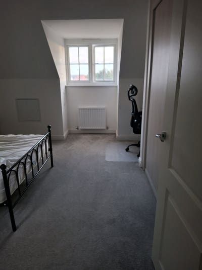 Spacious En-Suite Double Room-Female Professional Main Photo