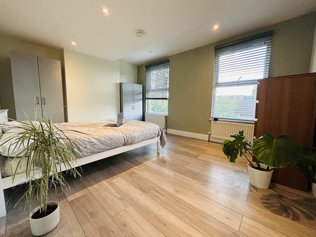 Garden View Double All Bills - Fully Furnished Main Photo