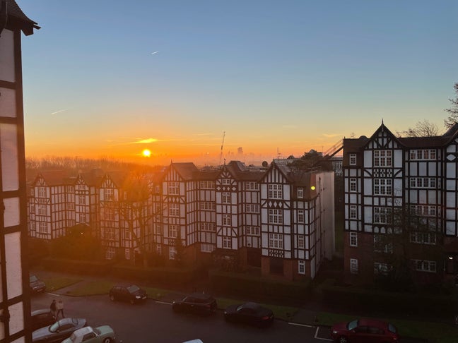 Apartment at Highgate with Panorama of London Main Photo