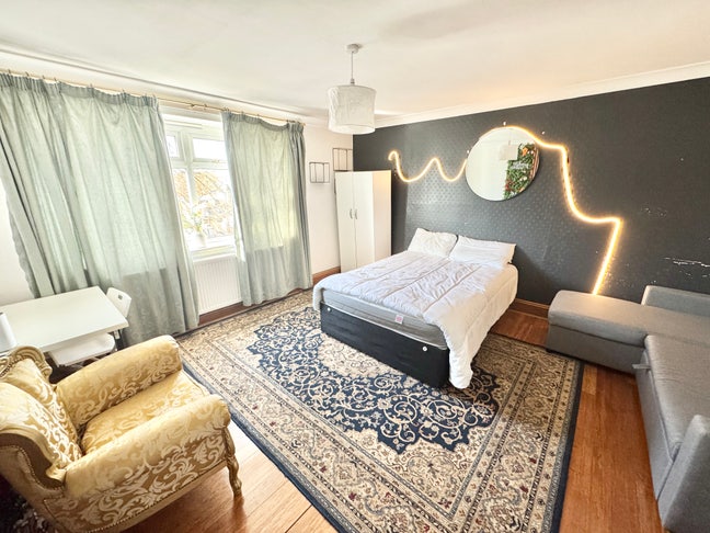  Double Co-Living Acommodation  in Notting Hill Main Photo