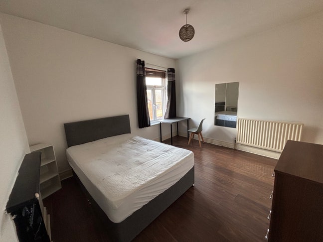 Huge New Double Rooms Main Photo