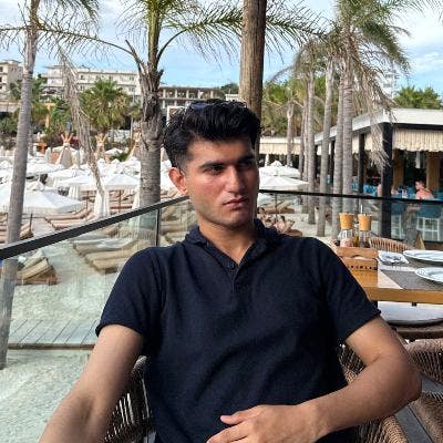 Student Male seeks a single or double room Main Photo