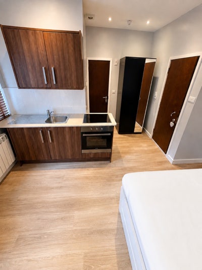 🏡 ✨ Studio Flat  to Let in Seven Sisters  Main Photo