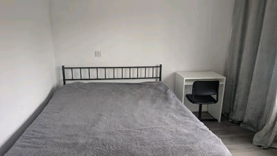 Large Room | Bills Included |  Female pref Main Photo