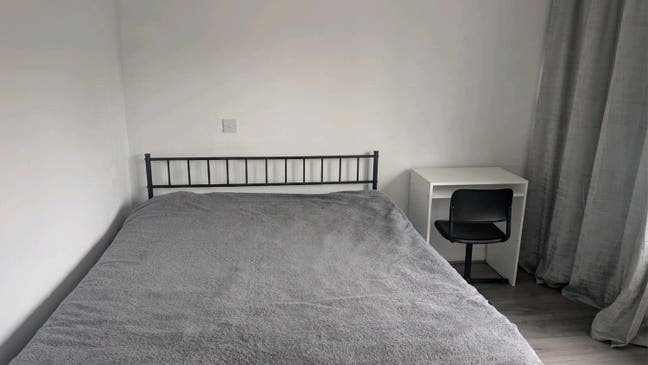 Large Room | Bills Included |  Female pref Main Photo