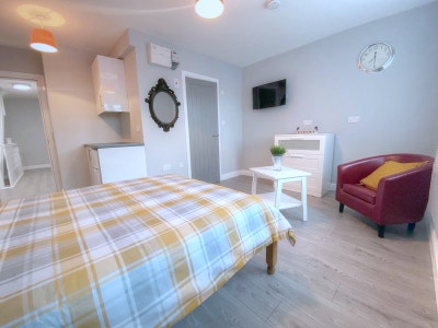 Luxury En-Suite Room Main Photo