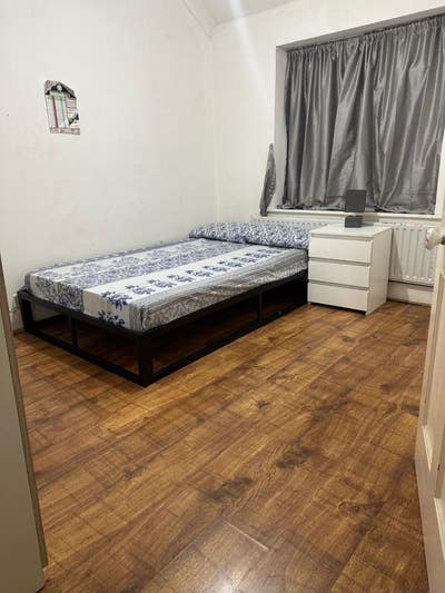 ✨ Spacious Furnished Double | Bills Included |&pound;850 Main Photo