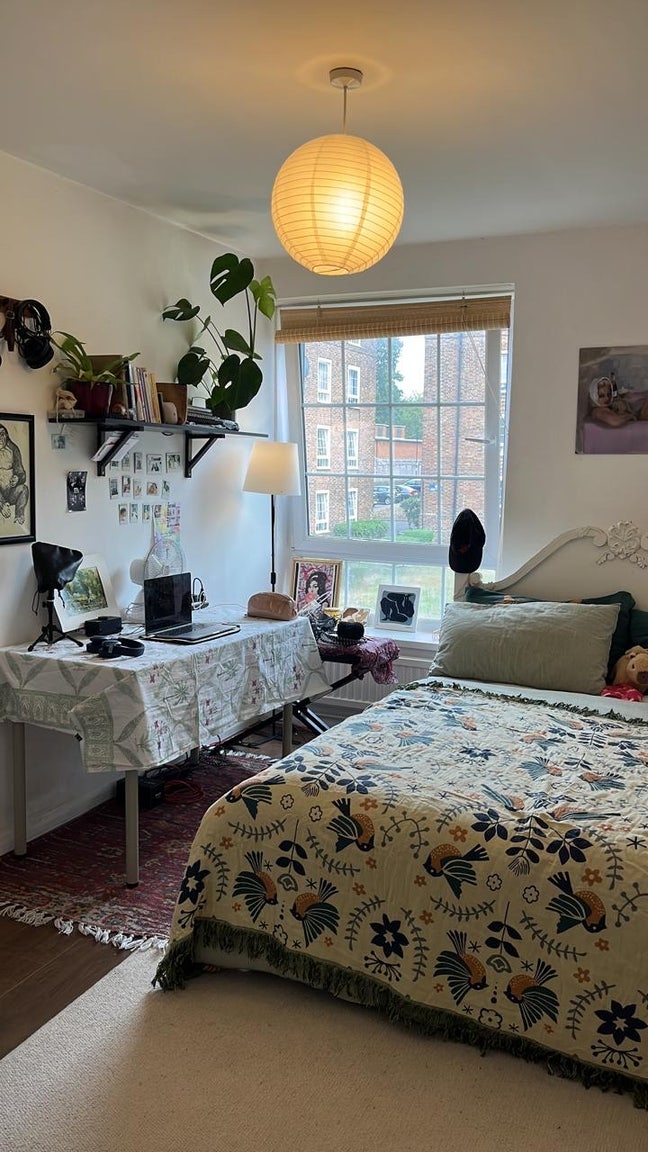 Sublet room in friendly creative Brockley home Main Photo